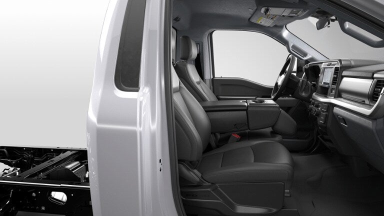 2026 Ford Super Duty F-550 DRW XLT