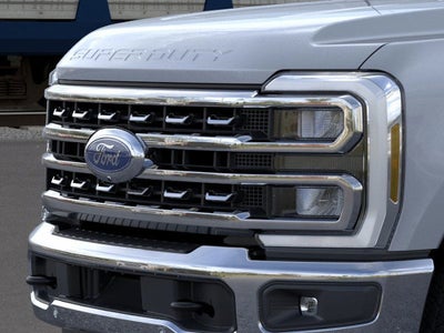 2025 Ford Super Duty F-350® Lariat®