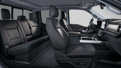 2025 Ford Super Duty F-350® Lariat®