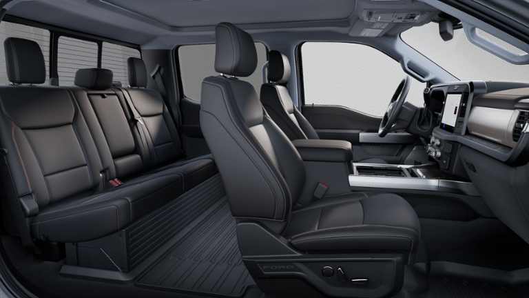 2025 Ford Super Duty F-350® Lariat®