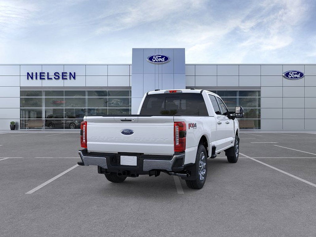 2026 Ford Super Duty F-350® Lariat®