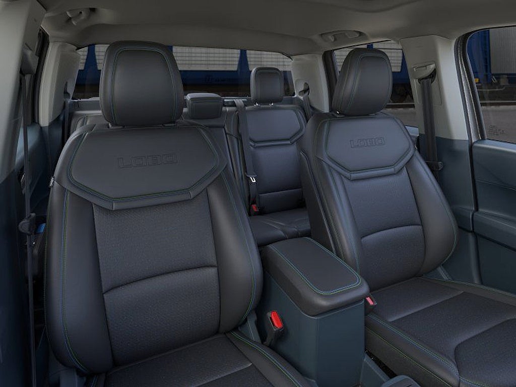 2025 Ford Maverick Lobo Standard