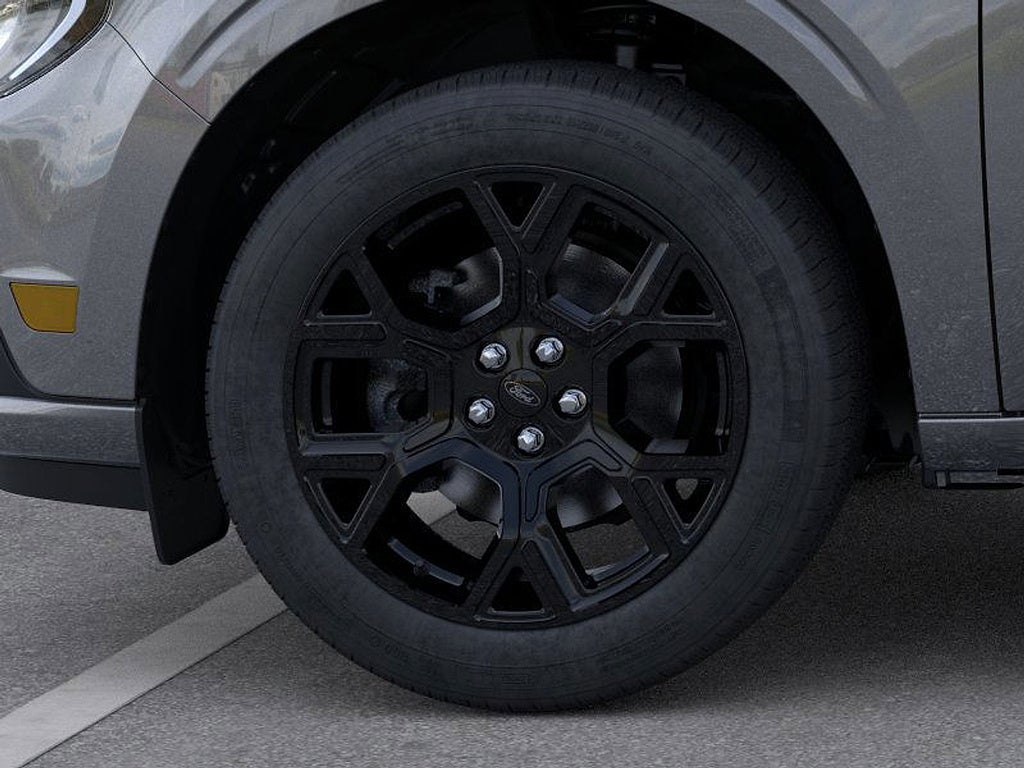 2025 Ford Maverick Lobo Standard