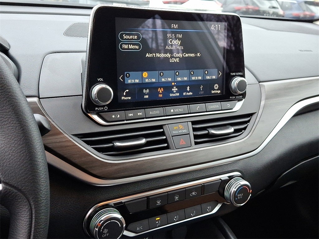 2025 Nissan Altima 2.5 SV