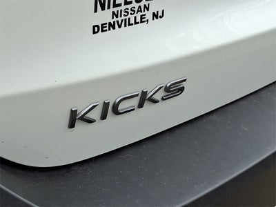 2025 Nissan Kicks SR