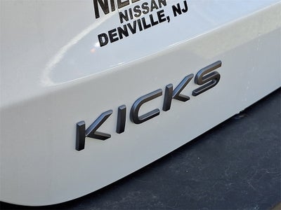 2025 Nissan Kicks SR
