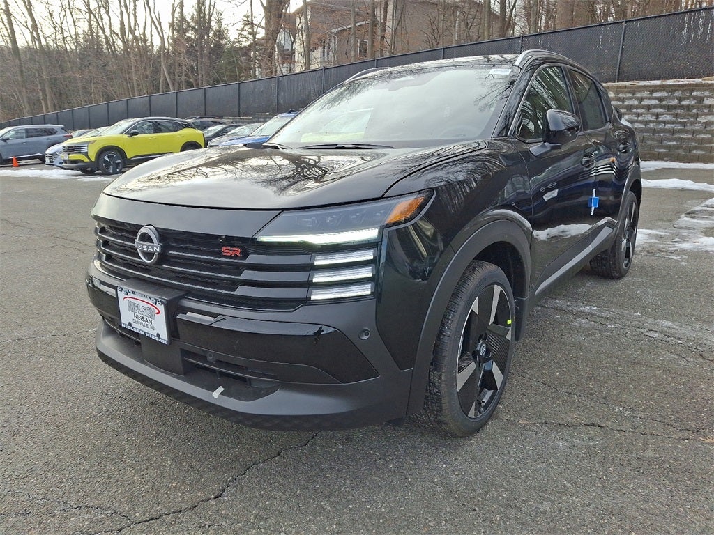 2025 Nissan Kicks SR