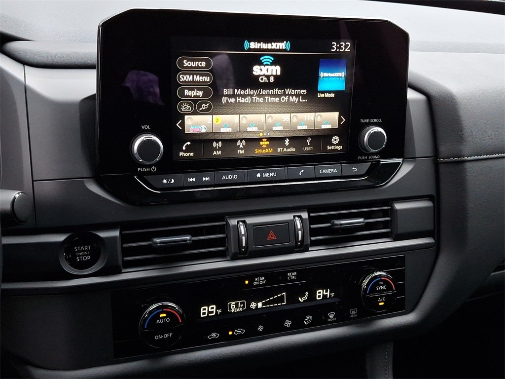 2025 Nissan Pathfinder S